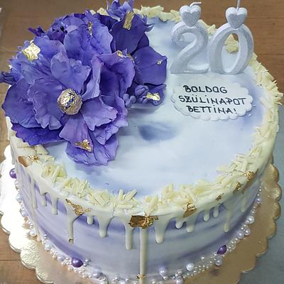 Purple dreams - Cake by ElisabyCelebrate