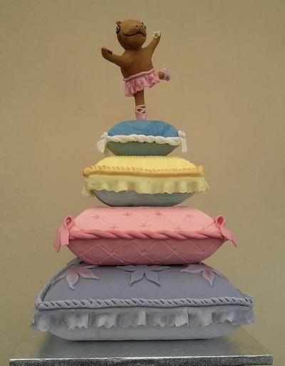 1st Attempt at Pillow cake and Cake Topper - Cake by realdealuk