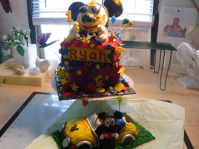 MICKEY MOUSE BIRTHDAY - Cake by gail