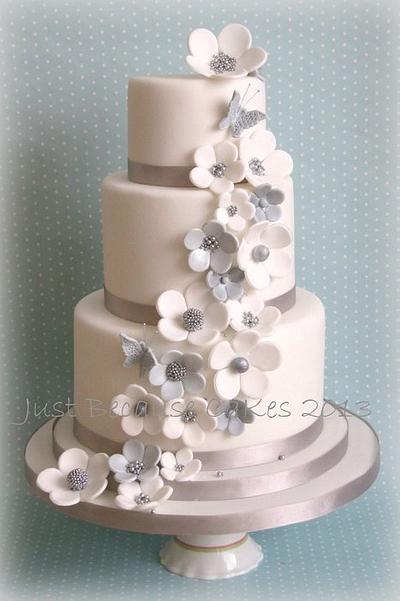 Daisy Wedding Cake - Cake by Just Because CaKes