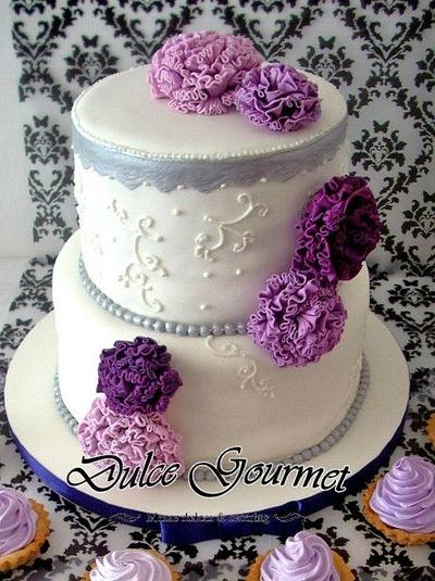 Pompons wedding cake - Cake by Silvia Caballero