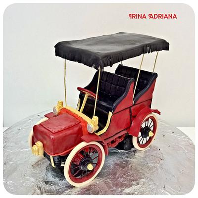 Antique Car - Cake by Irina-Adriana