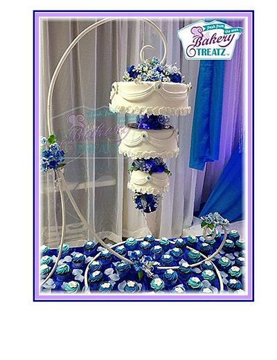 hanging wedding cake - Cake by MsTreatz