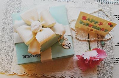 Tiffany gift box - Cake by sweetBO&FRANK