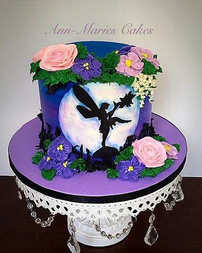 A midsummer nights dream - Cake by Ann-Marie Youngblood
