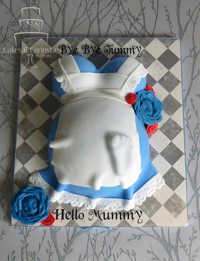 Alice Baby Bump - Cake by Symone Rostron Cakes & Curiosities