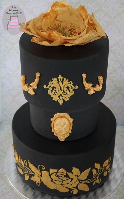 black and gold  - Cake by noumika