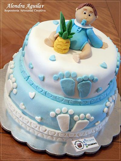 Baby's in the mood of pineapple - Cake by Alondra Aguilar