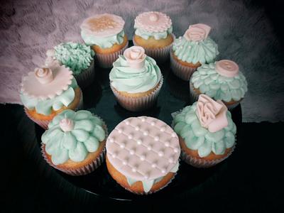 Bridal shower cupcakes - Cake by The Cakery 