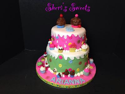 Cupcake cake  - Cake by Sheri Hicks