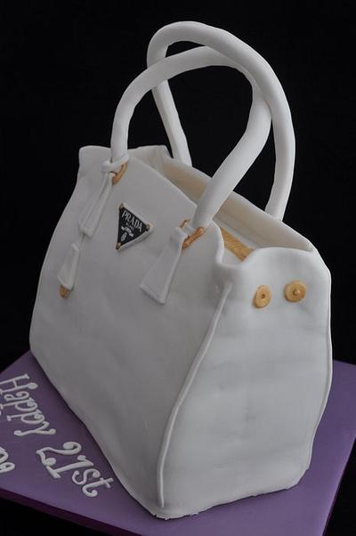 Prada Bag - Cake by Cupcakevalley