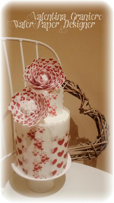 Wafer paper hearts  - Cake by Valentina Graniero 