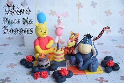 Winnie The Pooh and Friends Birthday Picnic Fondant Topper  - Cake by BiboDecosArtToppers 