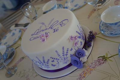 Lavender cake - Cake by carolina Wachter