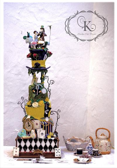 Alice in Wonderland - Cake by Karolina Andreas 