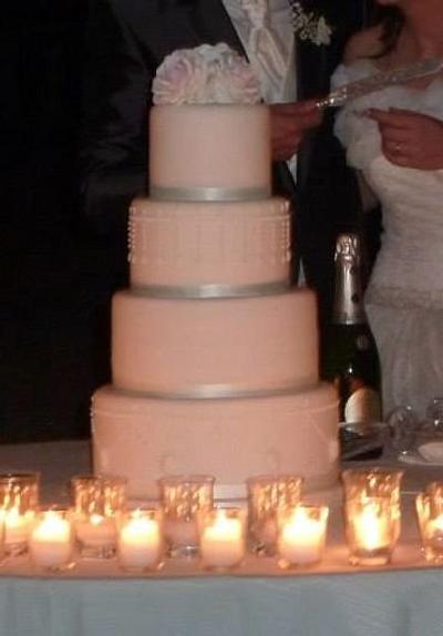 White Wedding Cake - Cake by Elena Fabbrini