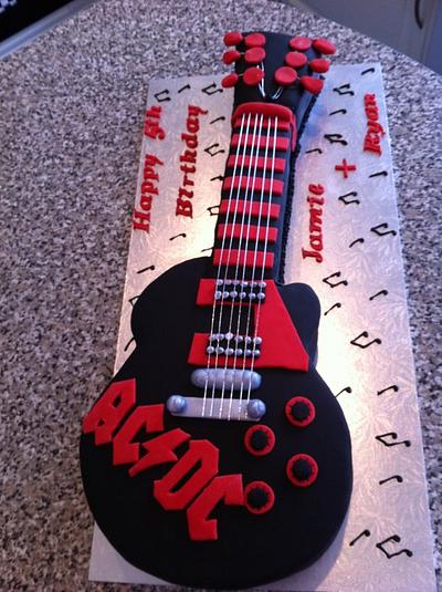 Guitar Cake - Cake by Heather 