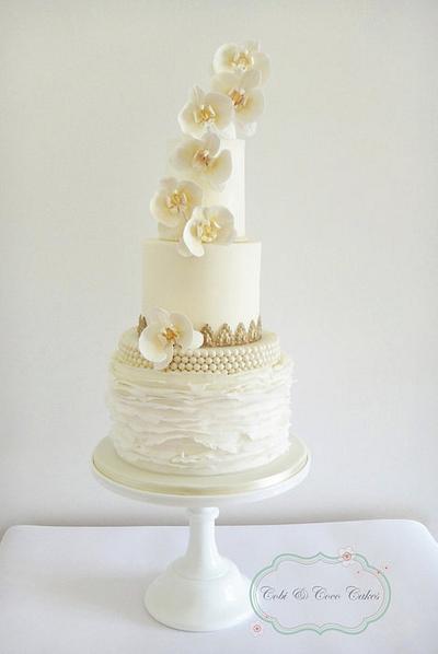 Orchid & Pearls Wedding Cake - Cake by Cobi & Coco Cakes 