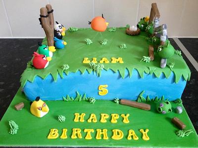 Angry birds!!!! - Cake by Daisychain's Cakes