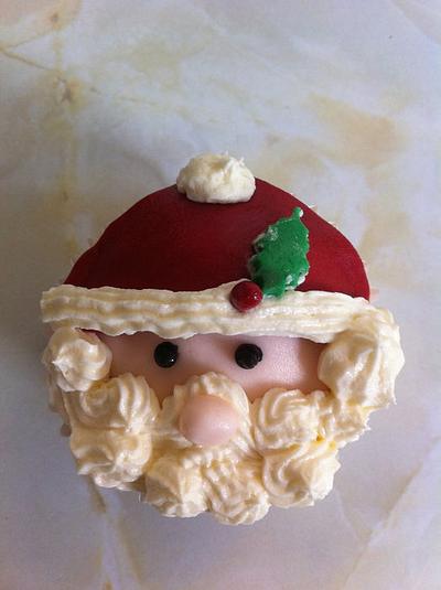 Santa Cupcake - Cake by CakeyBakey Boutique