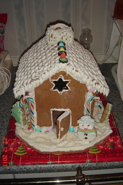 Gingerbread house - Cake by daniela