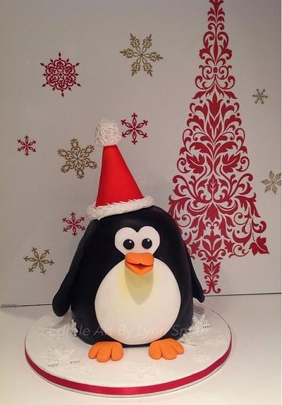 Christmas Penguin - Cake by Lynnsmith