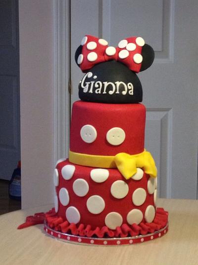 Minnie Mouse - Cake by Ginny