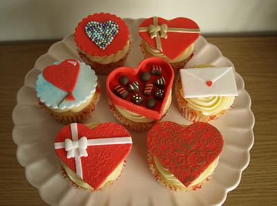 Love Cupcakes - Cake by Cathy's Cakes