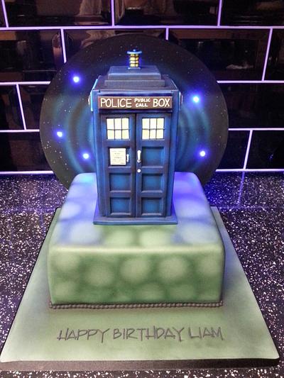 Dr Who Tardis Cake - Cake by Di's Delights 