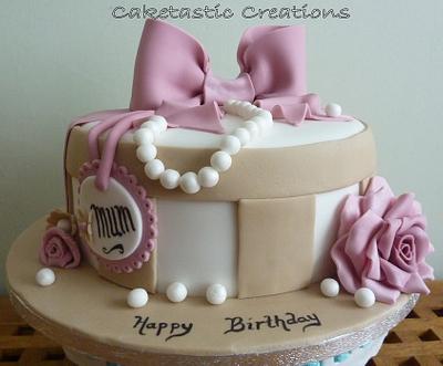Hat Box Cake for Mum  - Cake by Caketastic Creations