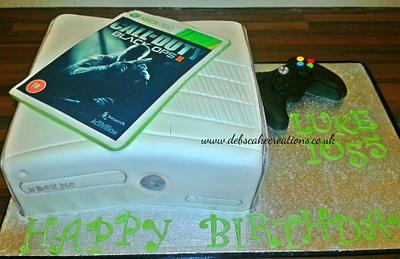 White Xbox360 - Cake by debscakecreations