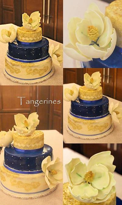 Royal blue and gold - Cake by tangerine