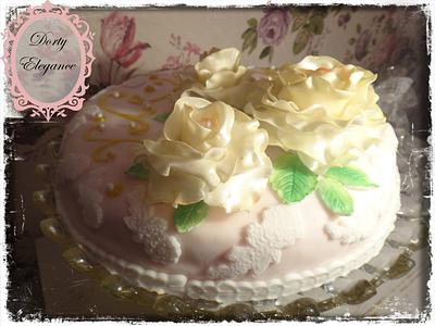 Rose cake - Cake by Dorty Elegance