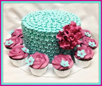 Cake and cupcake wedding Set - Cake by Nicki Sharp