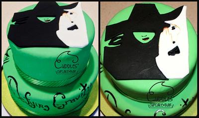 Wicked - Cake by Cuddles' Cupcake Bar