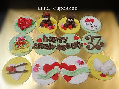 anniversary cupcakes - Cake by annacupcakes