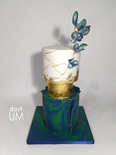 Peacock wedding cake - Cake by dortUM