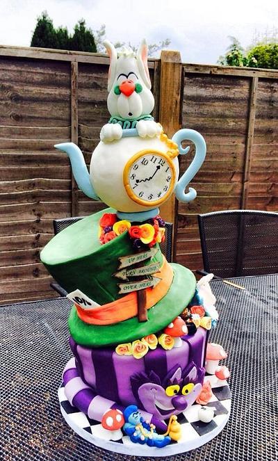 Alice in Wonderland xx - Cake by Mary Scott