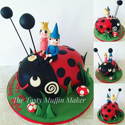 Ben and Holly  - Cake by Andrea 