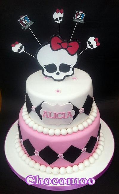 Monster high cake - Cake by Chocomoo
