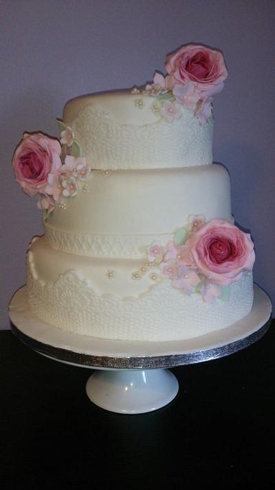 Roses & Lace  - Cake by Rosewood Cakes