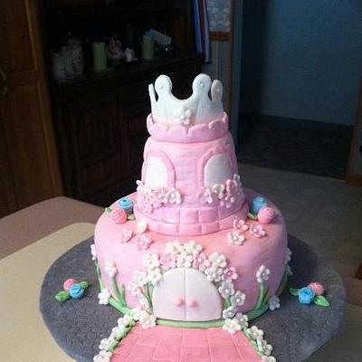 Castle Cake - Cake by Patty Cake's Cakes