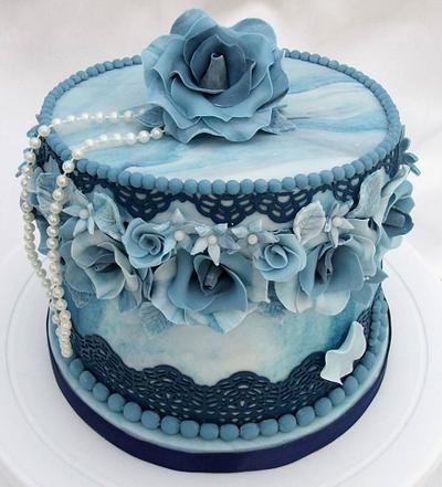Moms Birthday Cake & Cupcakes - Cake by Just Cupcakes