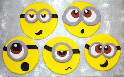 Minions - Cake by Enticing Cakes Inc.