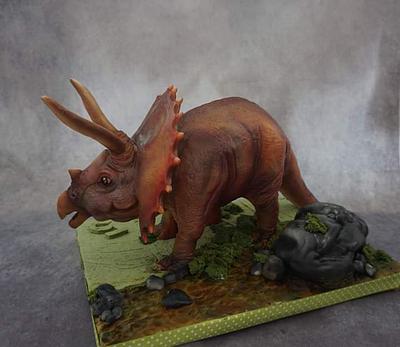 Triceratops  - Cake by Eliska