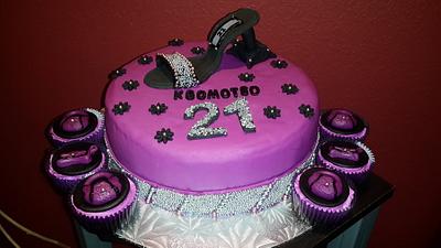 21st Shoe Cake and Handbag Cupcakes - Cake by Chantal 