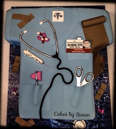 Nurse graduation cake - Cake by Skmaestas