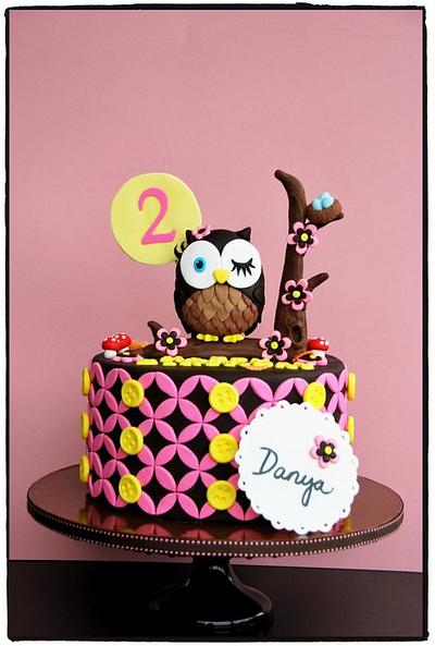 Vintage Owl Cake - Cake by BloomCakeCo