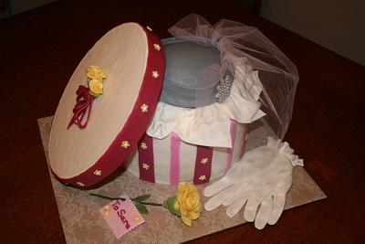 Cake box and hat - Cake by Ruth