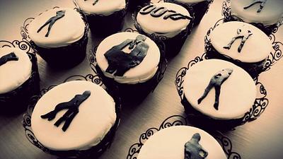 James Bond silhouette cupcakes - Cake by Amy